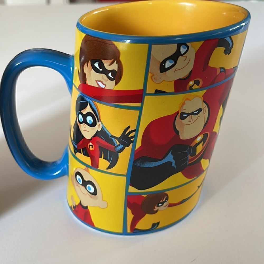 Walt Disney World The Incredible’s coffee mugs - Picture 3 of 4